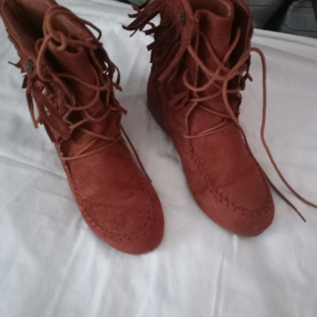 Botas